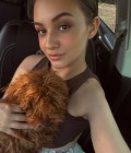 Rencontre Femme : Катя, 21 ans à Ukraine  Ужгород